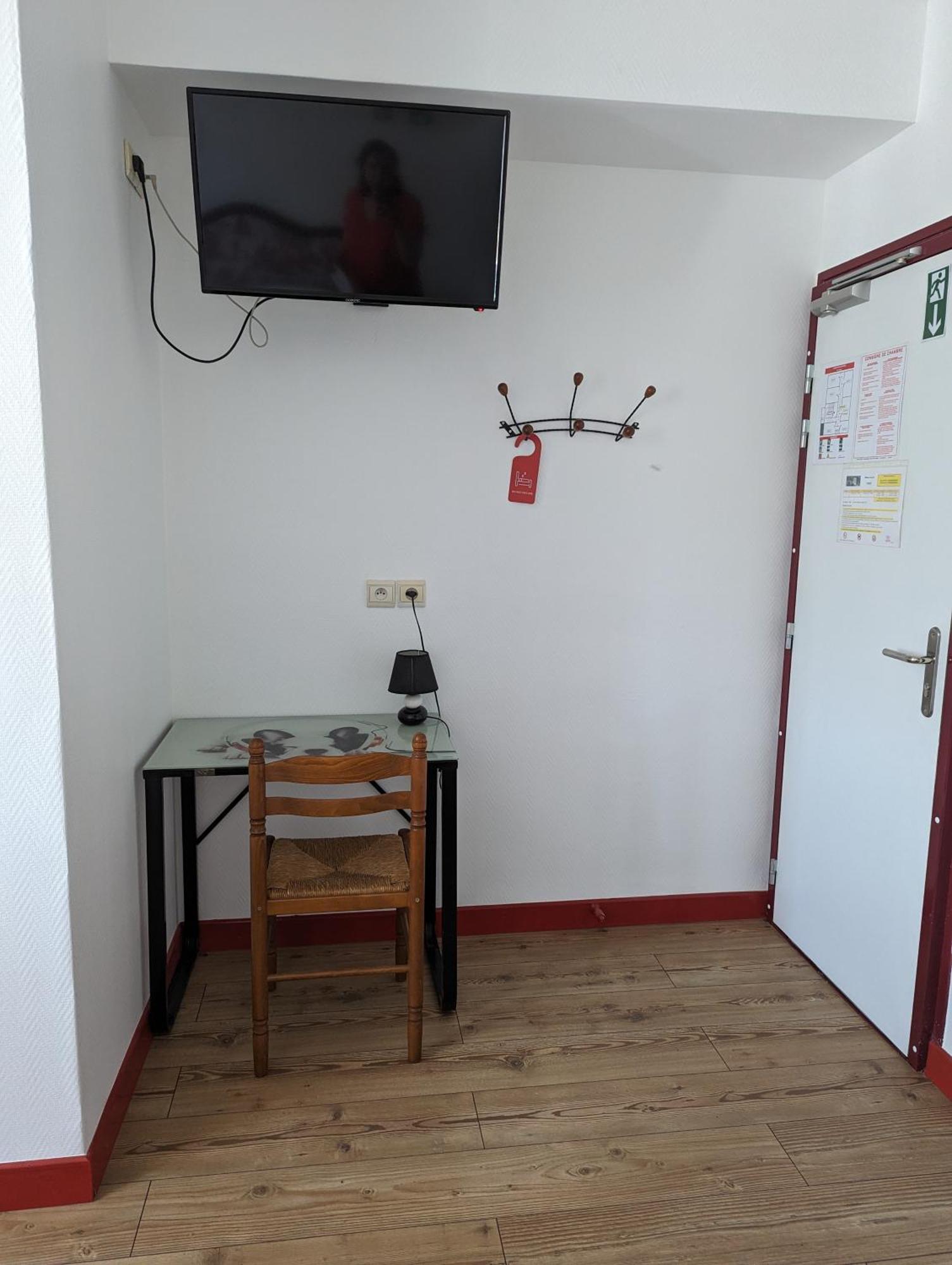 Auberge Des Pins Обена Экстерьер фото