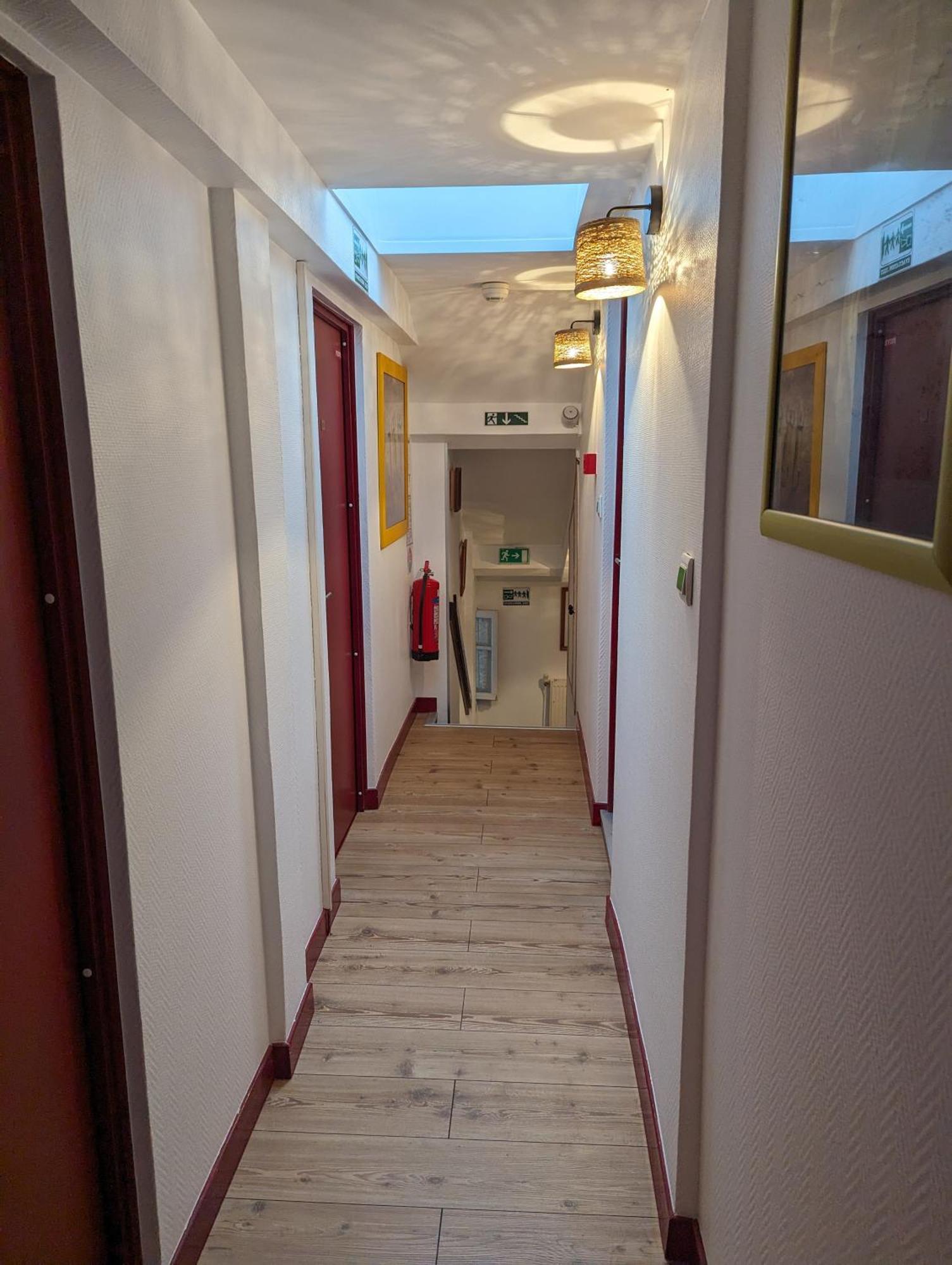 Auberge Des Pins Обена Экстерьер фото