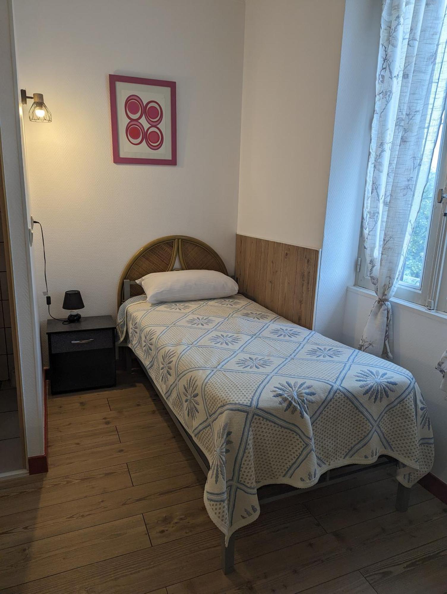 Auberge Des Pins Обена Экстерьер фото